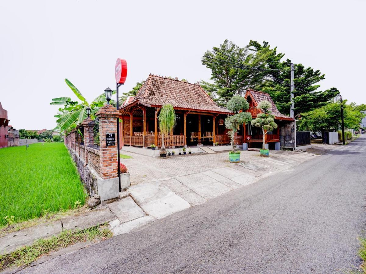 Super Oyo Collection O 90265 Cempoko Mulyo Homestay Syariah Tugu 外观 照片